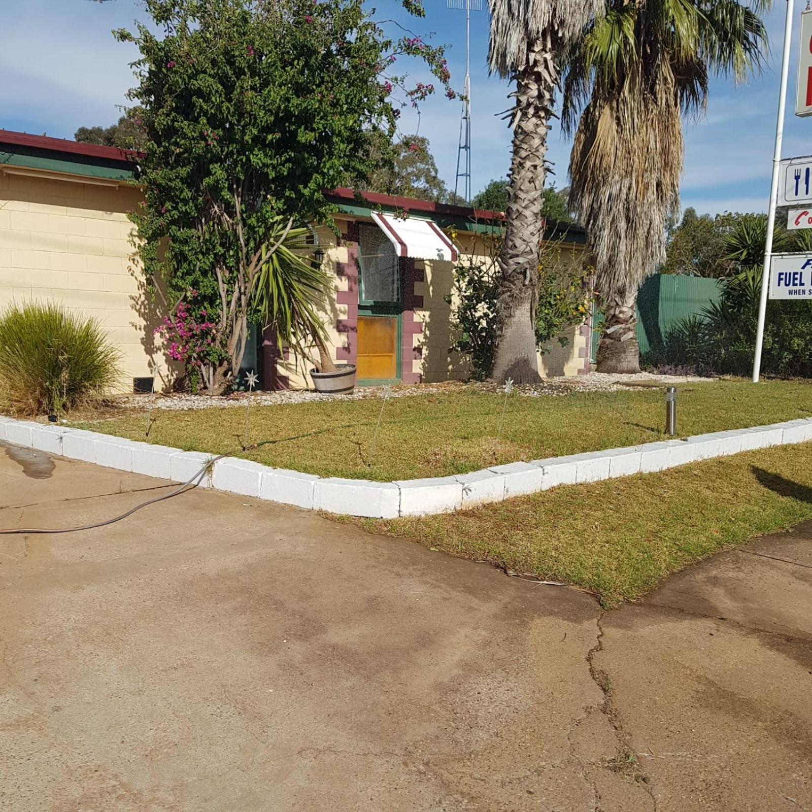 Golden Peak Motel Peakhill Peak Hill Exterior foto